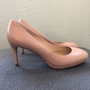LK Bennet leather pump size 40
